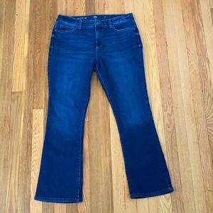 Size 14 St. John’s Bay Bootcut Jeans